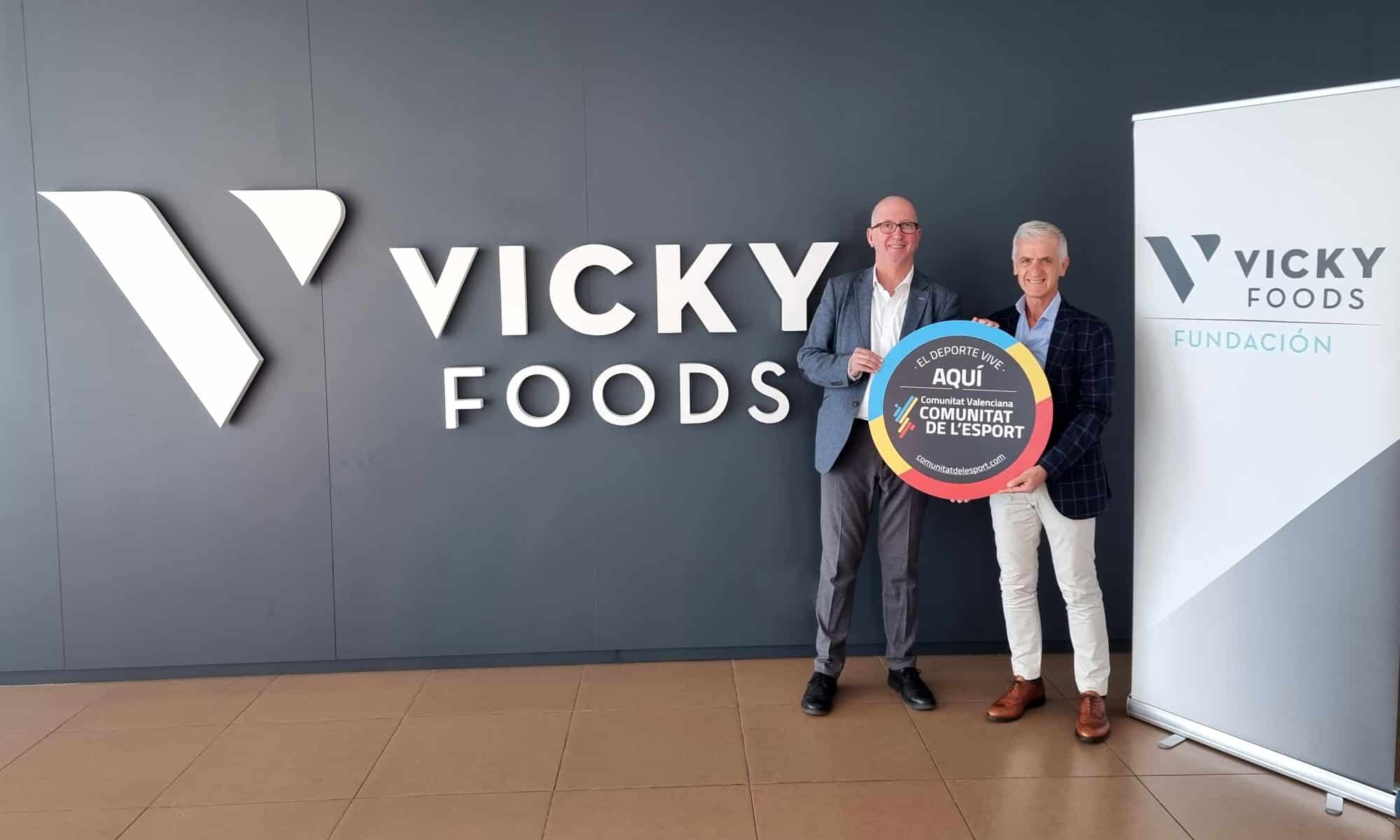 Juan Miguel Gómez junto a Rafael Juan, CEO de Vicky Foods